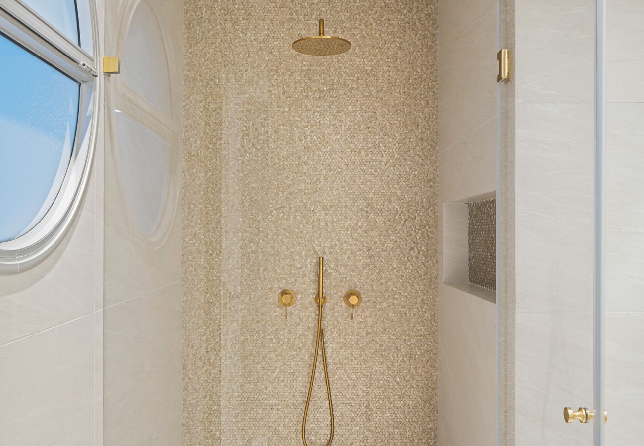 Villa in Herzliya - MAMAD Luxury New Villa with Heated Private Pool by FeelHome