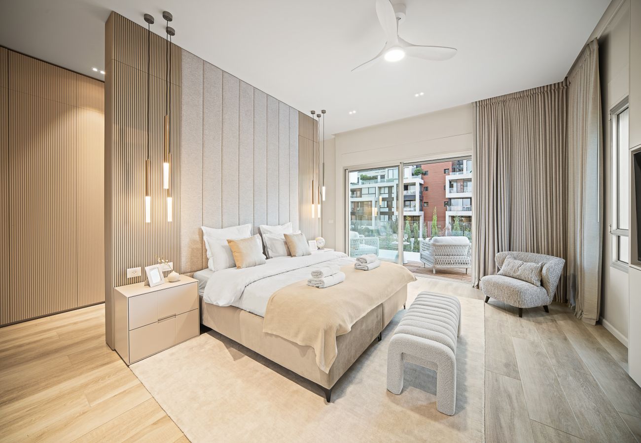 Villa in Herzliya - MAMAD Luxury New Villa with Heated Private Pool by FeelHome