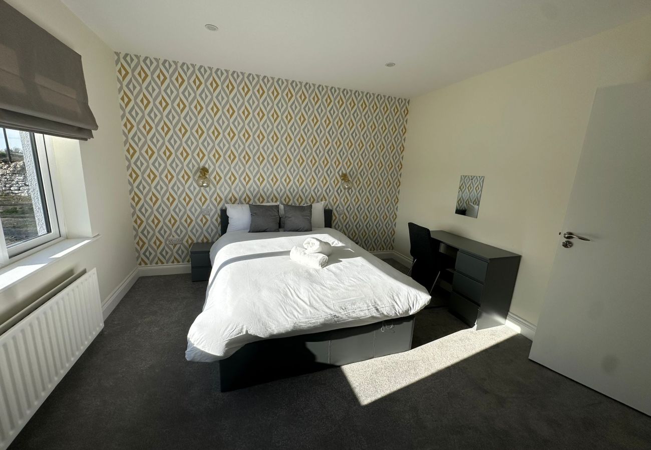 Cottage in Claregalway - Supber Newly Renovated Cottage Claregalway