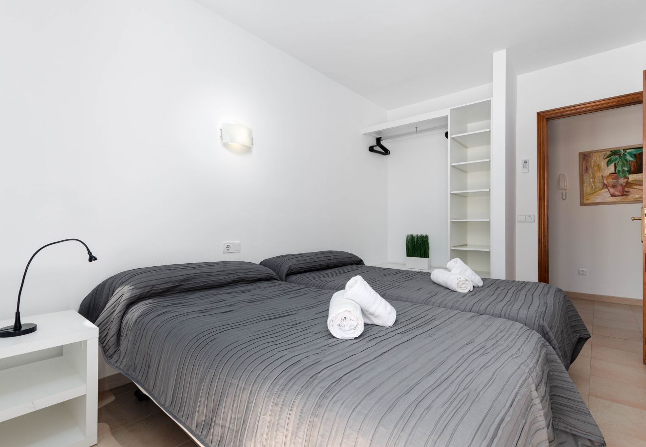 Apartment in Can Picafort - YourHouse Blau Blue 1.1