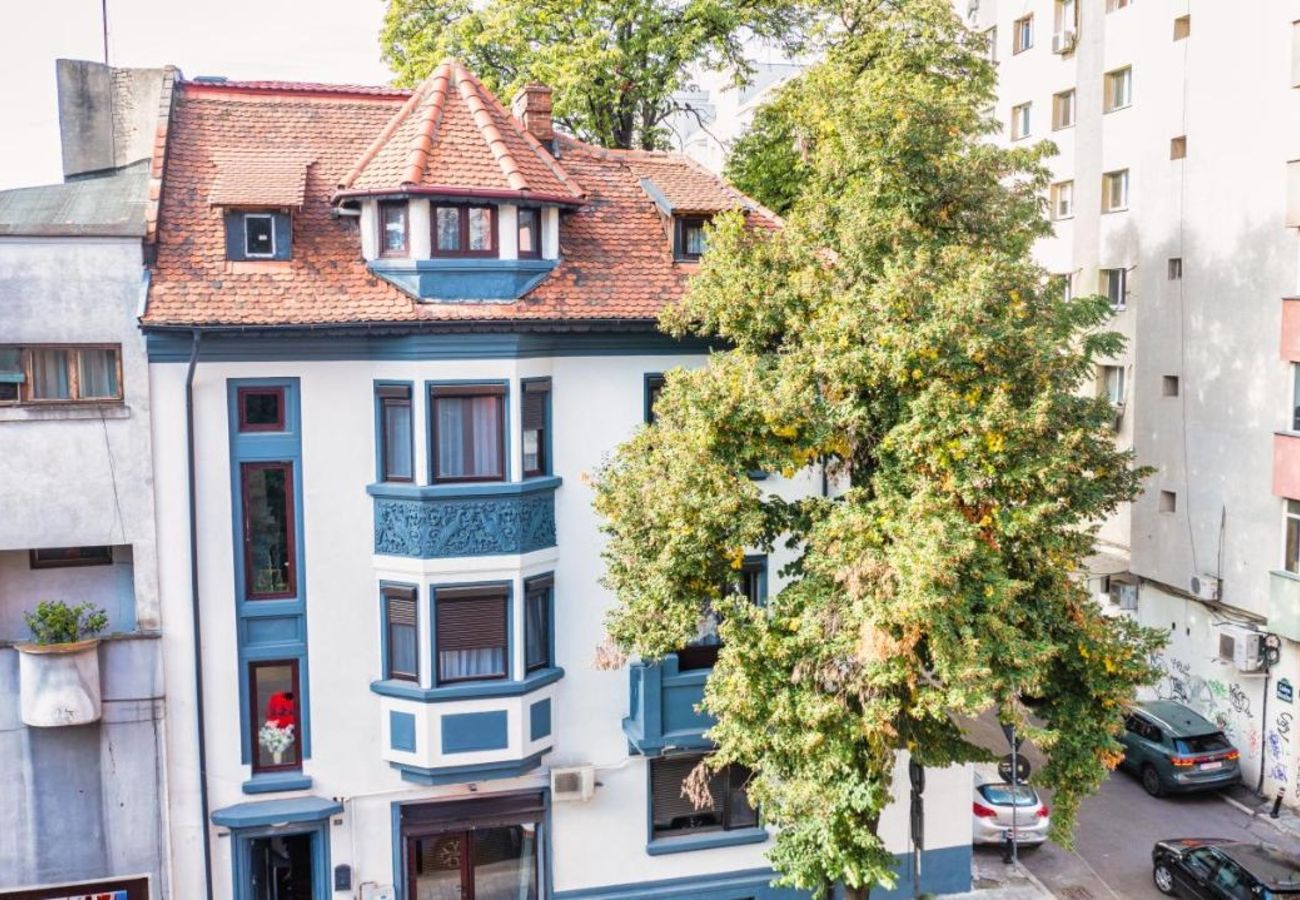 Apartment in Bucharest - ECHO Spacious Two