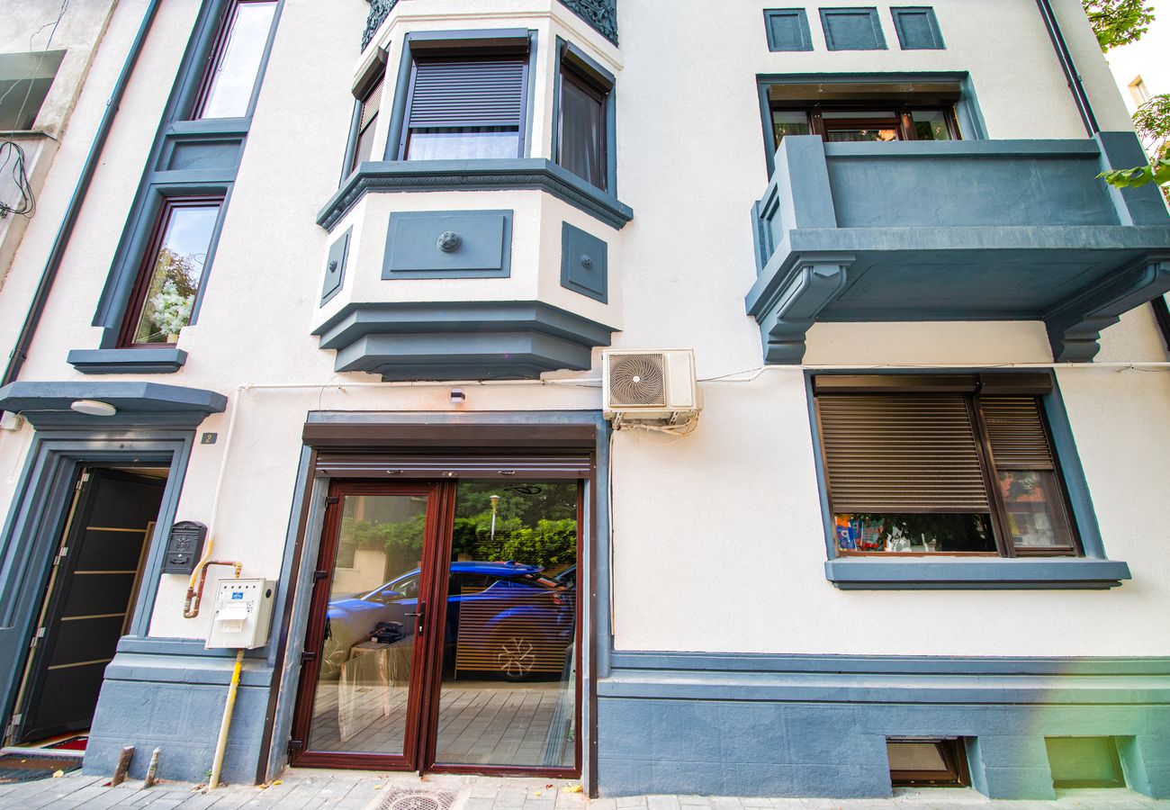 Apartment in Bucharest - ECHO Spacious Two