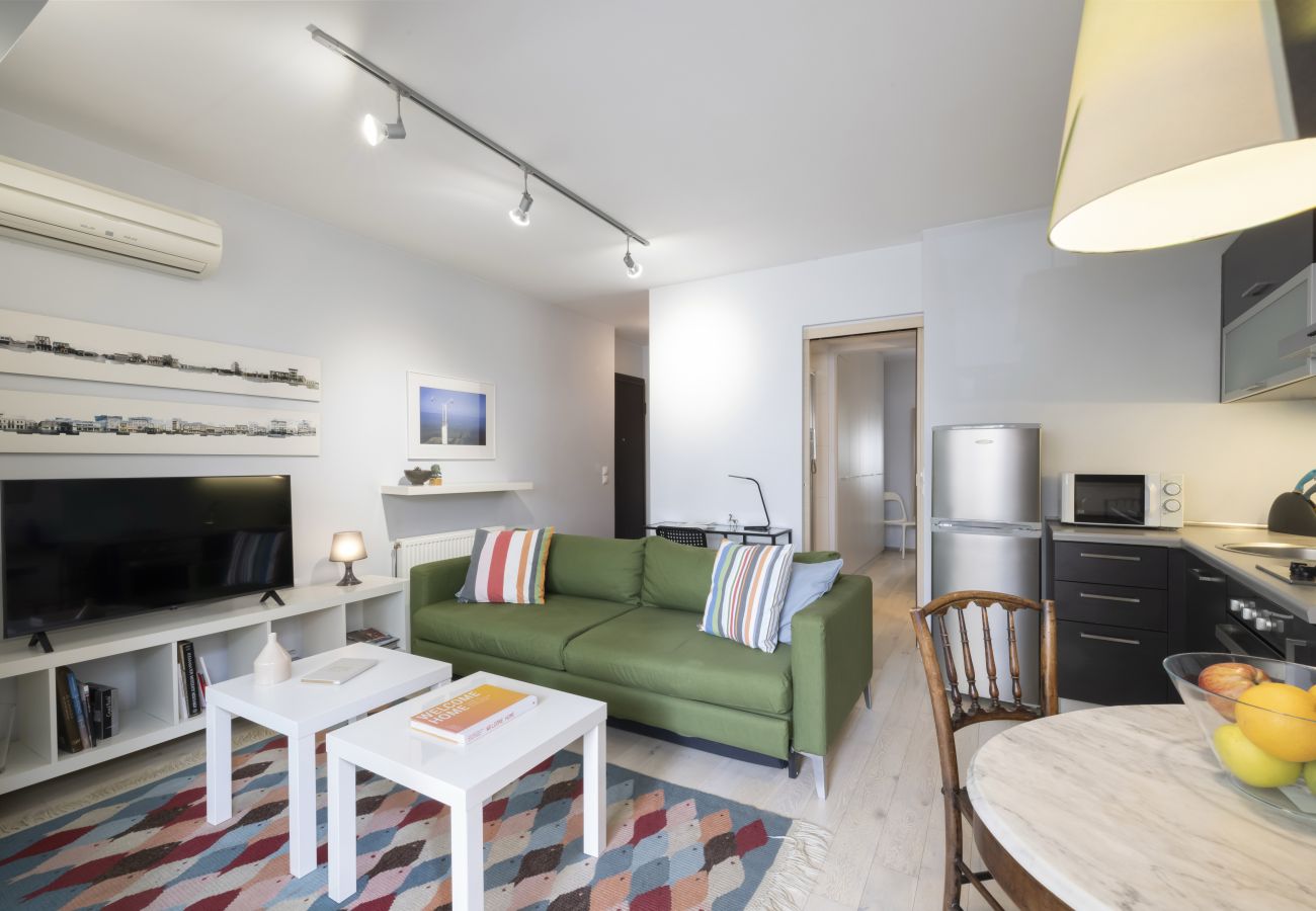 Apartment in Athens - Elegant Design Stay in Koukaki