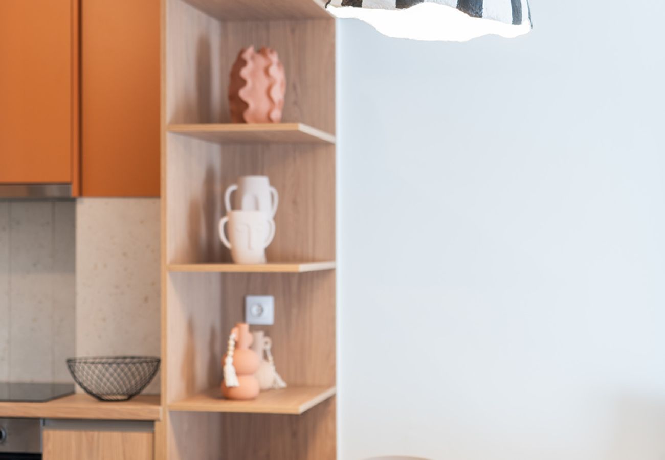 Apartment in Athens - Pirronos 9-11
