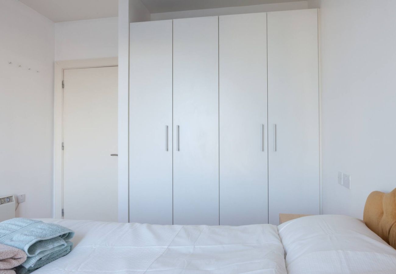 Apartment in Dublin - Grand Canal View
