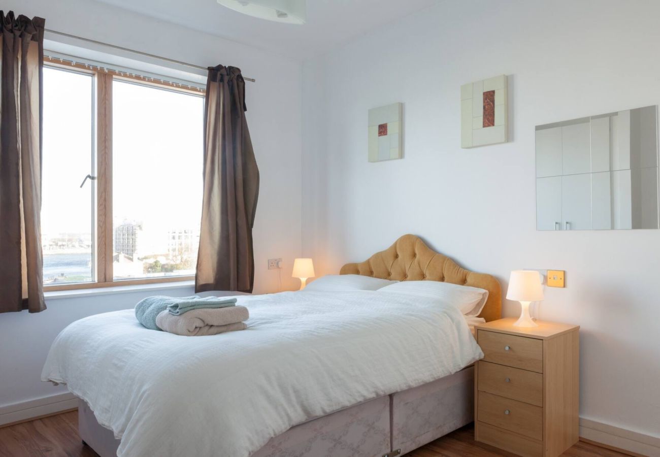 Apartment in Dublin - Grand Canal View
