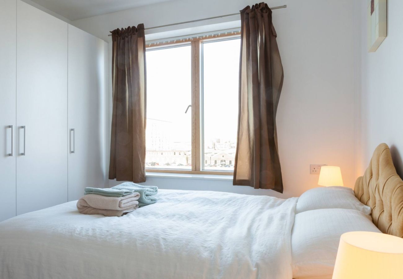 Apartment in Dublin - Grand Canal View