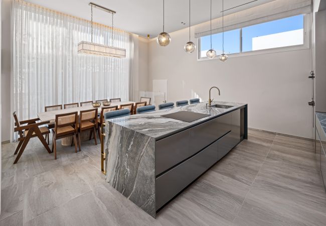 Villa in Herzliya - Luxury Brand New Villa with Pool by FeelHome Villa in Herzliya - Luxury Brand New Villa with Pool by FeelHome