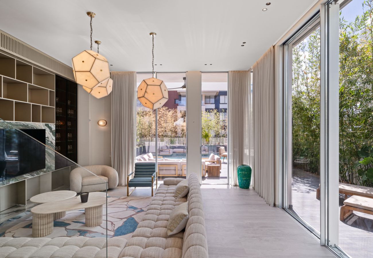 Villa in Herzliya - Luxury Brand New Villa with Pool by FeelHome