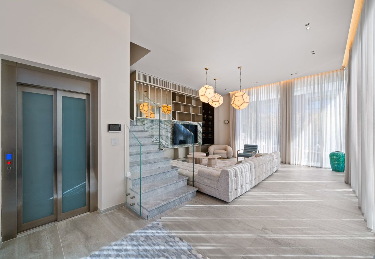 Villa in Herzliya - Luxury Brand New Villa with Pool by FeelHome