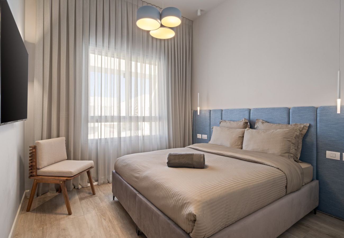 Villa in Herzliya - Luxury Brand New Villa with Pool by FeelHome