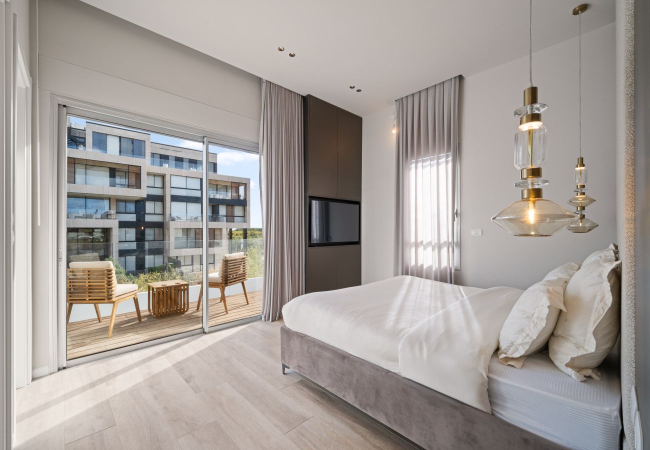 Villa in Herzliya - Luxury Brand New Villa with Pool by FeelHome