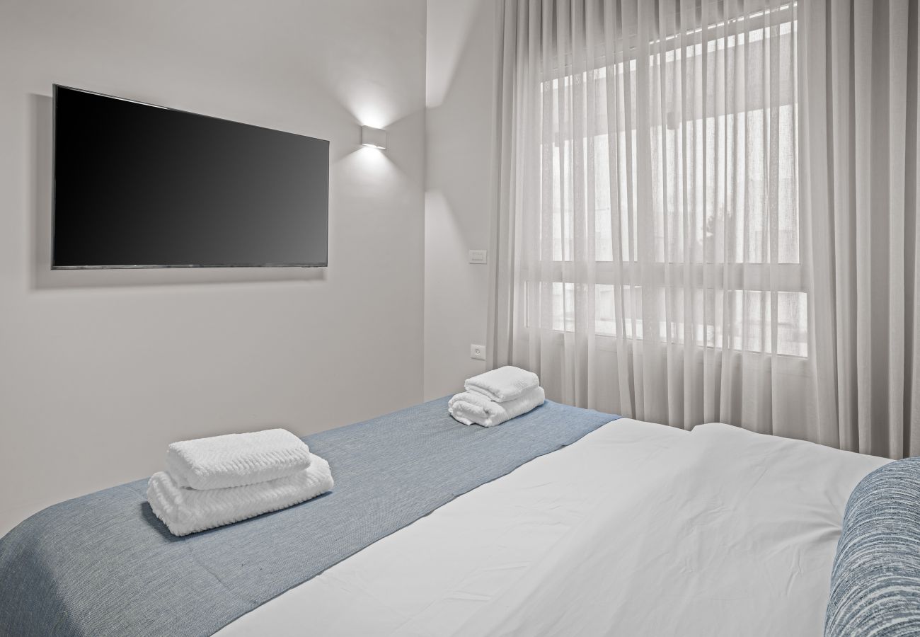 Villa in Herzliya - MAMAD Exclusive New Luxury Villa with Heated Pool by FeelHome