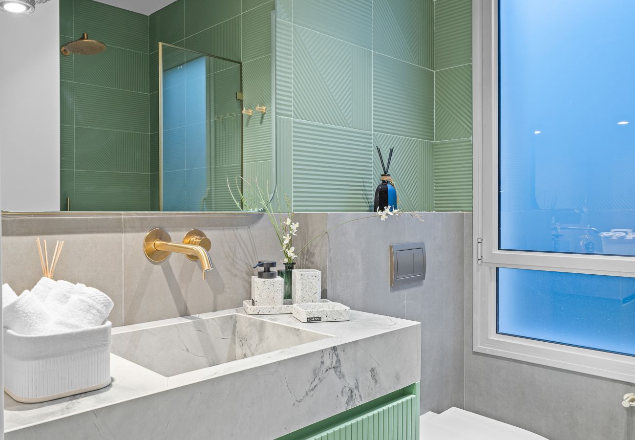 Villa in Herzliya - MAMAD Exclusive New Luxury Villa with Heated Pool by FeelHome