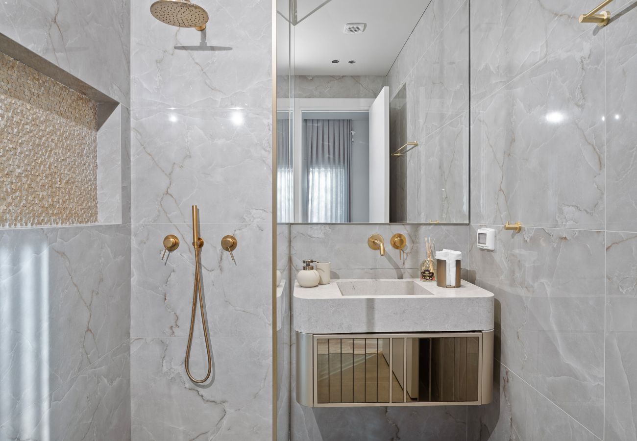 Villa in Herzliya - MAMAD Exclusive New Luxury Villa with Heated Pool by FeelHome