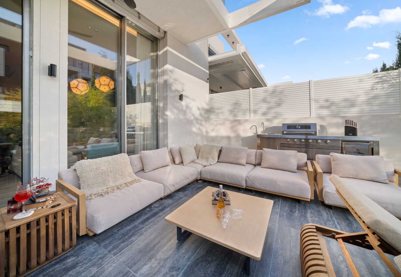 Villa in Herzliya - MAMAD Exclusive New Luxury Villa with Heated Pool by FeelHome