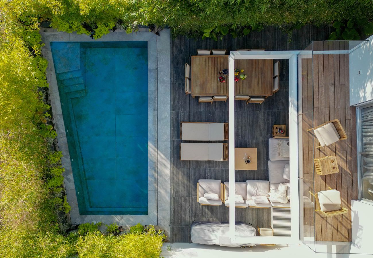 Villa in Herzliya - MAMAD Exclusive New Luxury Villa with Heated Pool by FeelHome