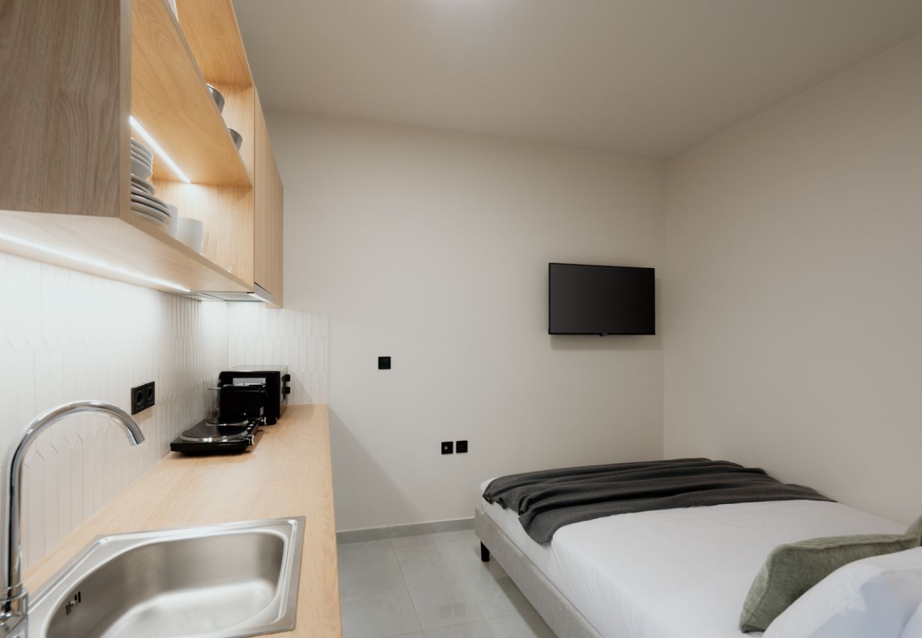 Studio in Athens - S8-2C