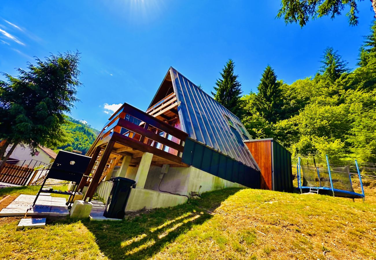 Chalet in Colibita - Lake Retreat Colibita