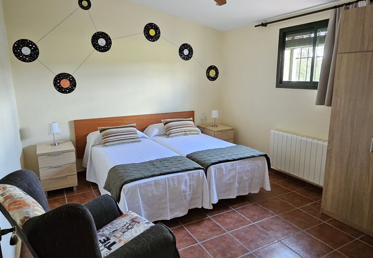 Cottage in Badajoz - Finca El Alamo
