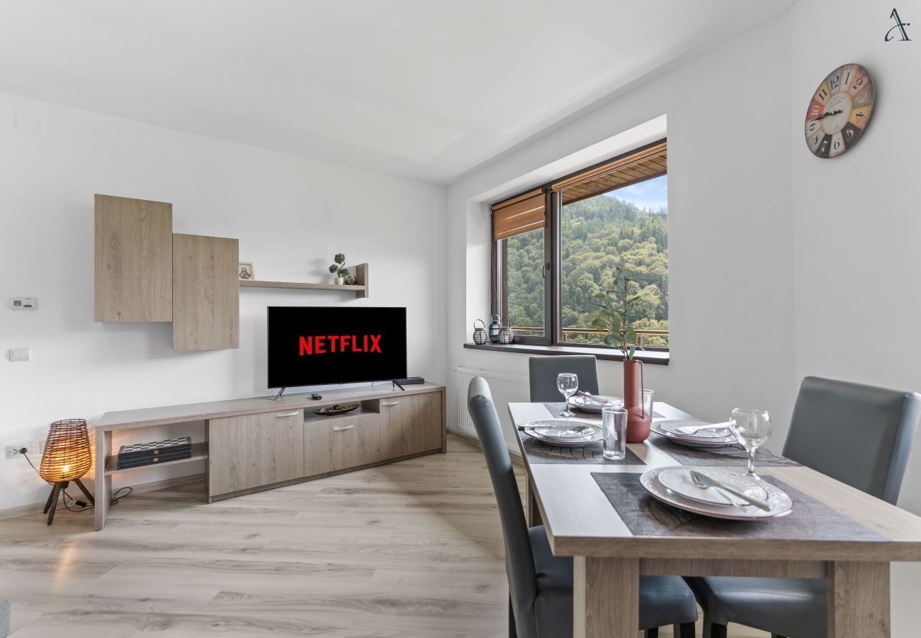Apartment in Sinaia - Mountain View Retreat