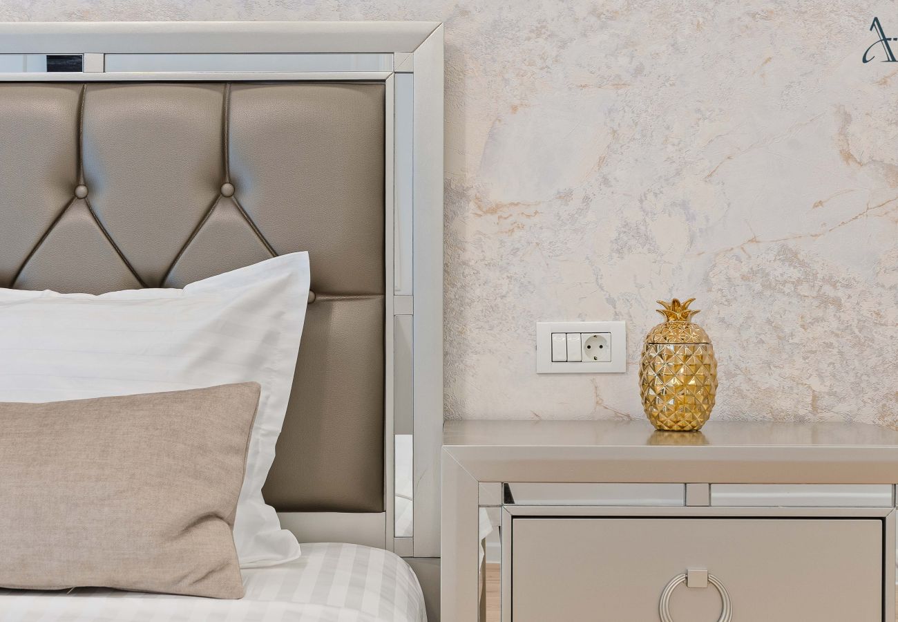 Apartment in Bucharest - Prestige Lake Duplex