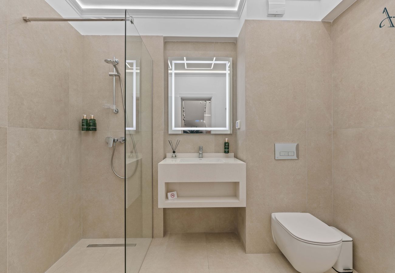 Apartment in Bucharest - Prestige Lake Duplex