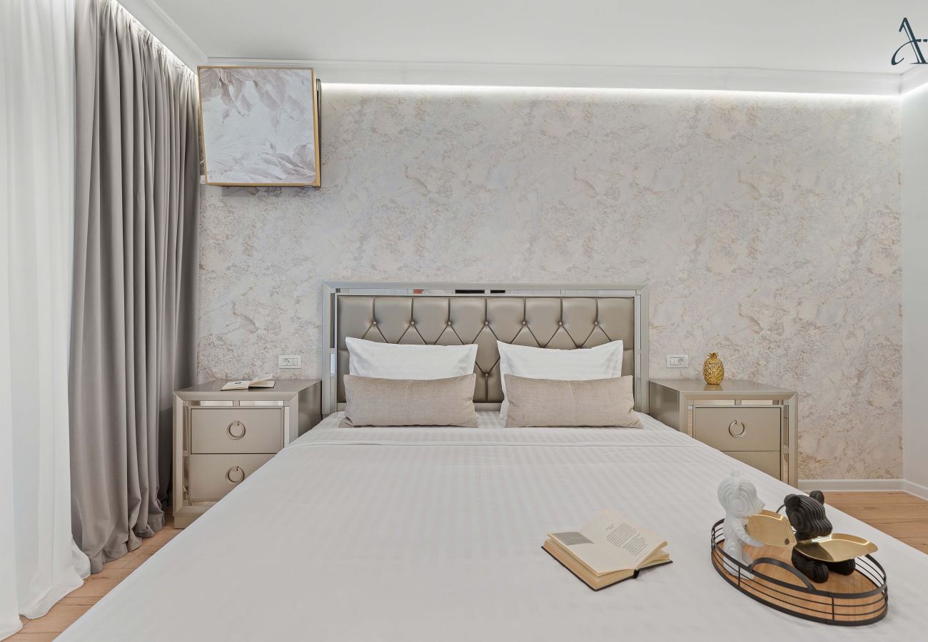 Apartment in Bucharest - Prestige Lake Duplex