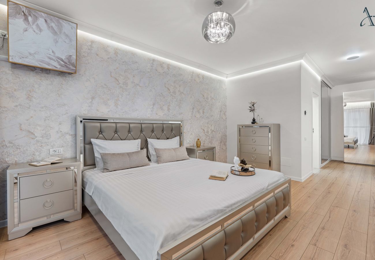 Apartment in Bucharest - Prestige Lake Duplex