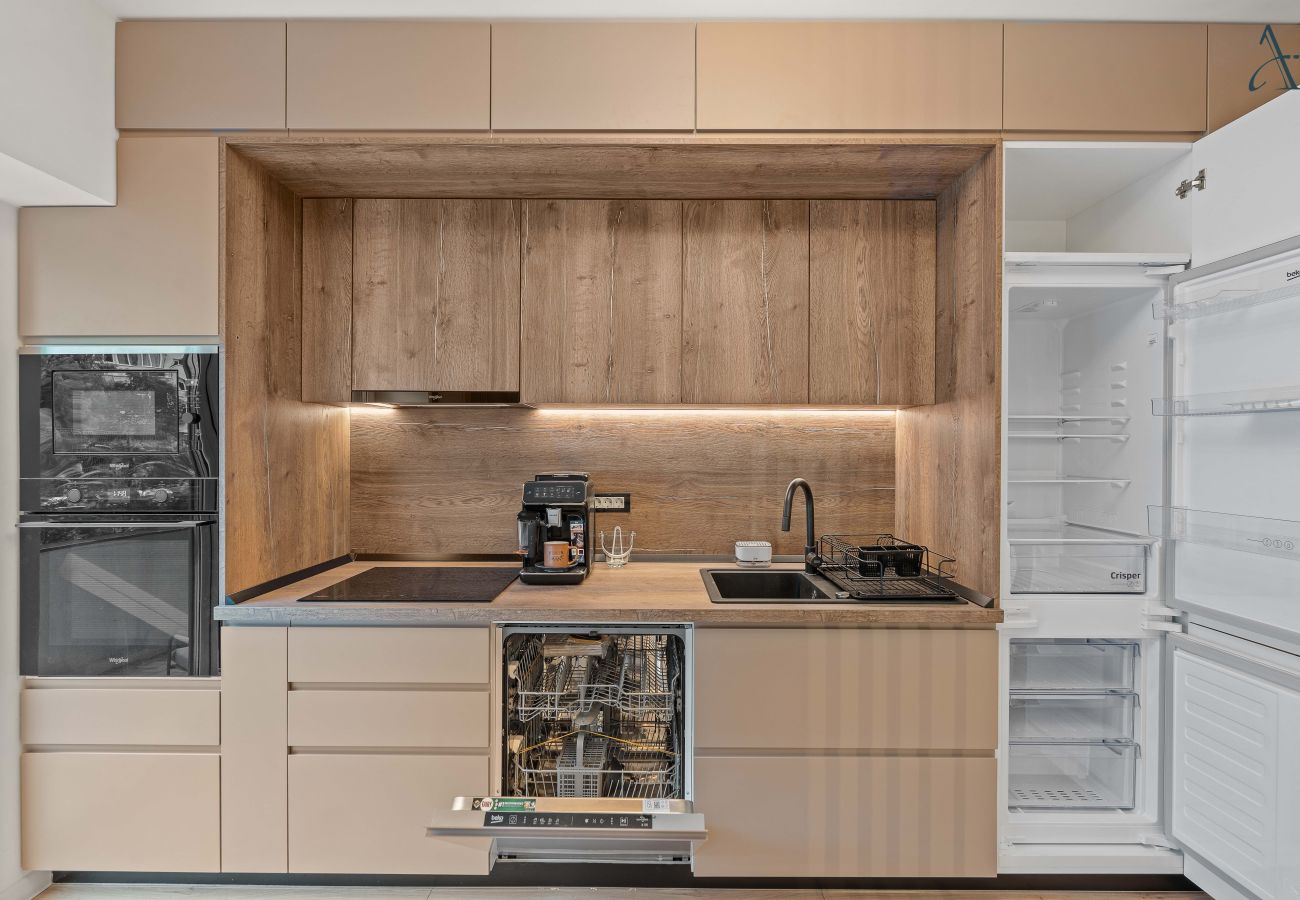 Apartment in Bucharest - Prestige Lake Duplex