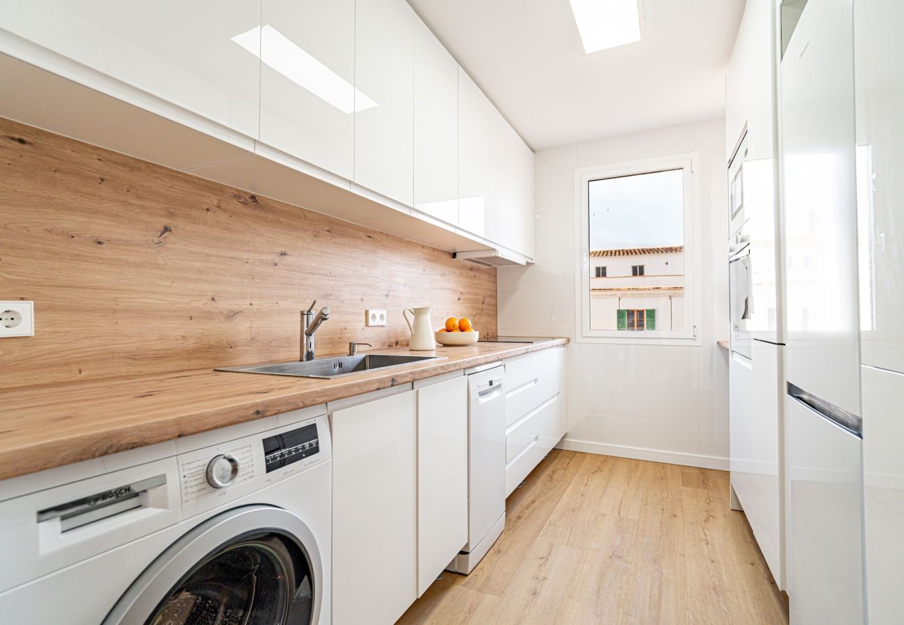 Apartment in Palma de Mallorca - Lonja Old Town by Priority Villas