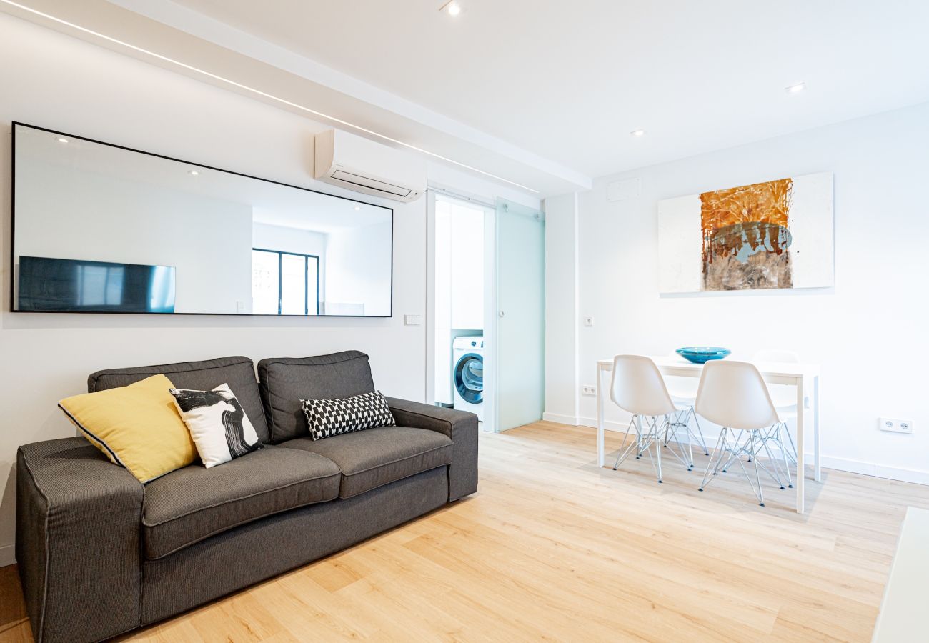 Apartment in Palma de Mallorca - Lonja Old Town by Priority Villas