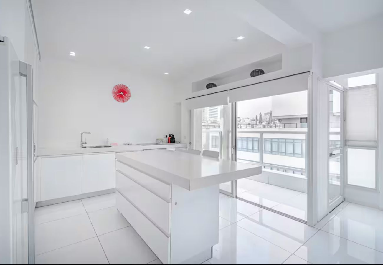 Apartment in Tel Aviv - Jaffa - Bright & Family Friendly Near Beach by FeelHome