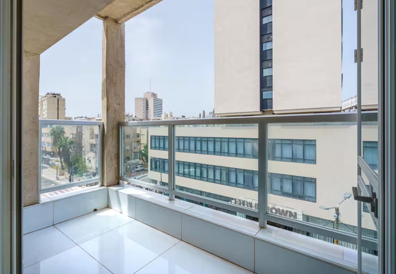 Apartment in Tel Aviv - Jaffa - Bright & Family Friendly Near Beach by FeelHome