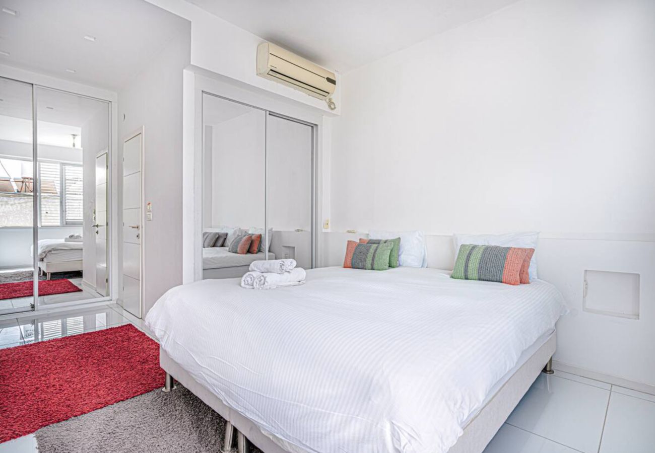 Apartment in Tel Aviv - Jaffa - Bright & Family Friendly Near Beach by FeelHome