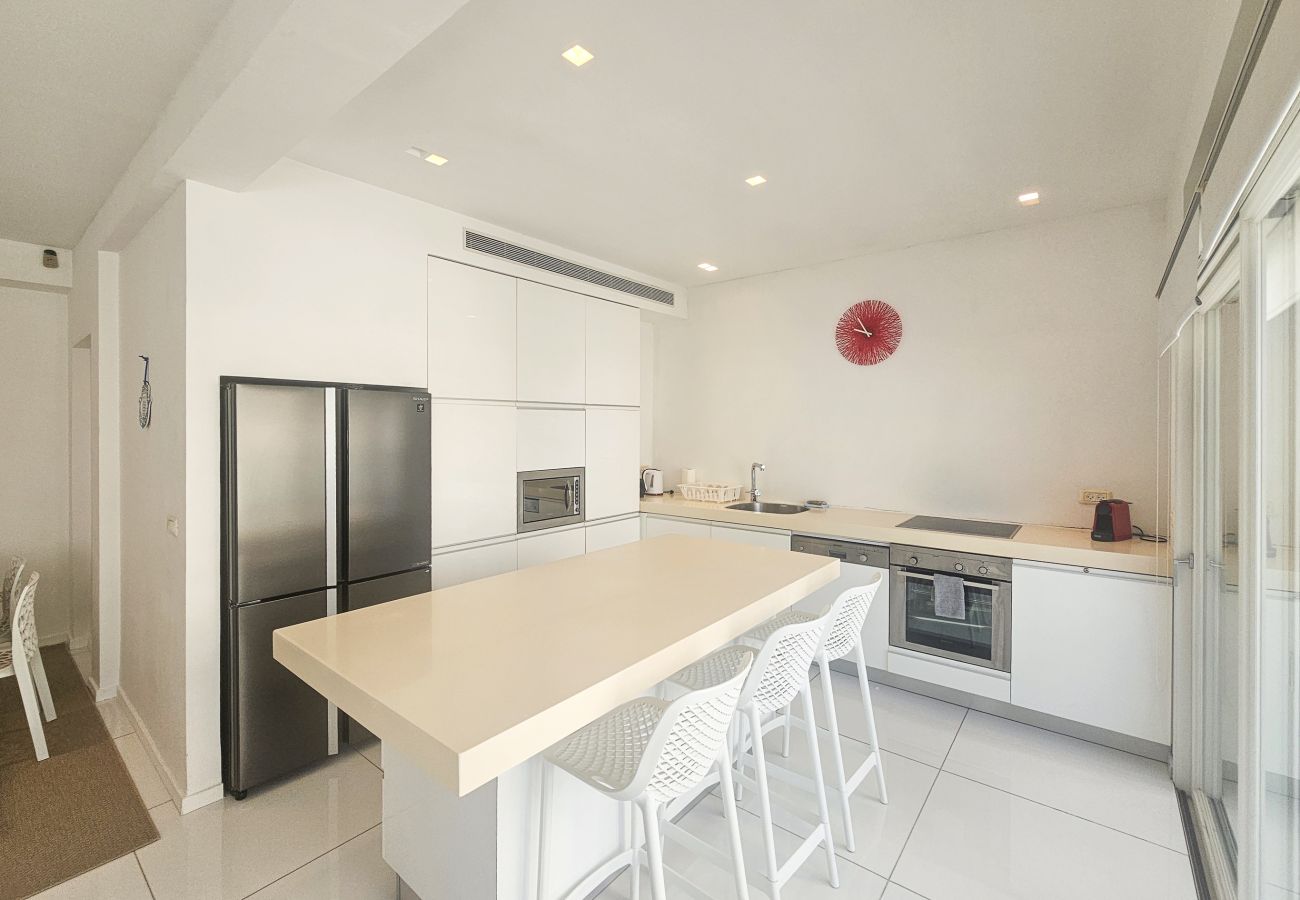 Apartment in Tel Aviv - Jaffa - MIKLAT Bright & Family Friendly Near Beach by FeelHome