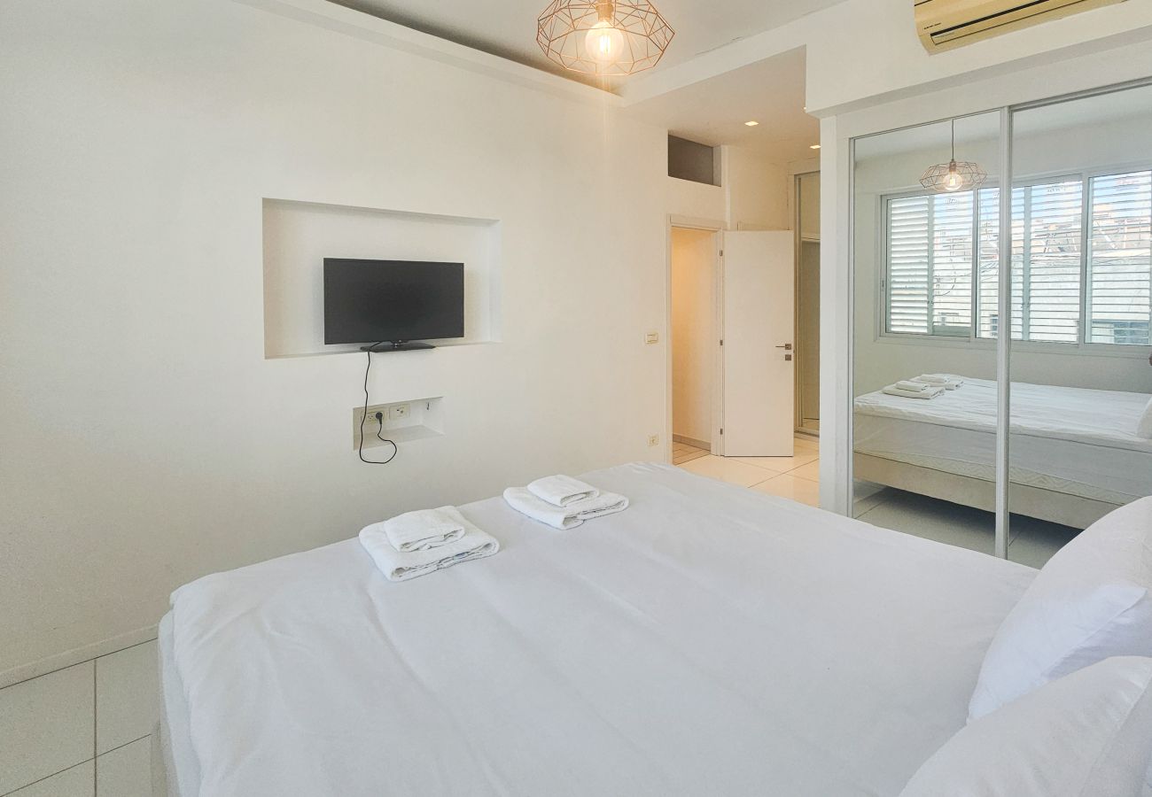 Apartment in Tel Aviv - Jaffa - MIKLAT Bright & Family Friendly Near Beach by FeelHome
