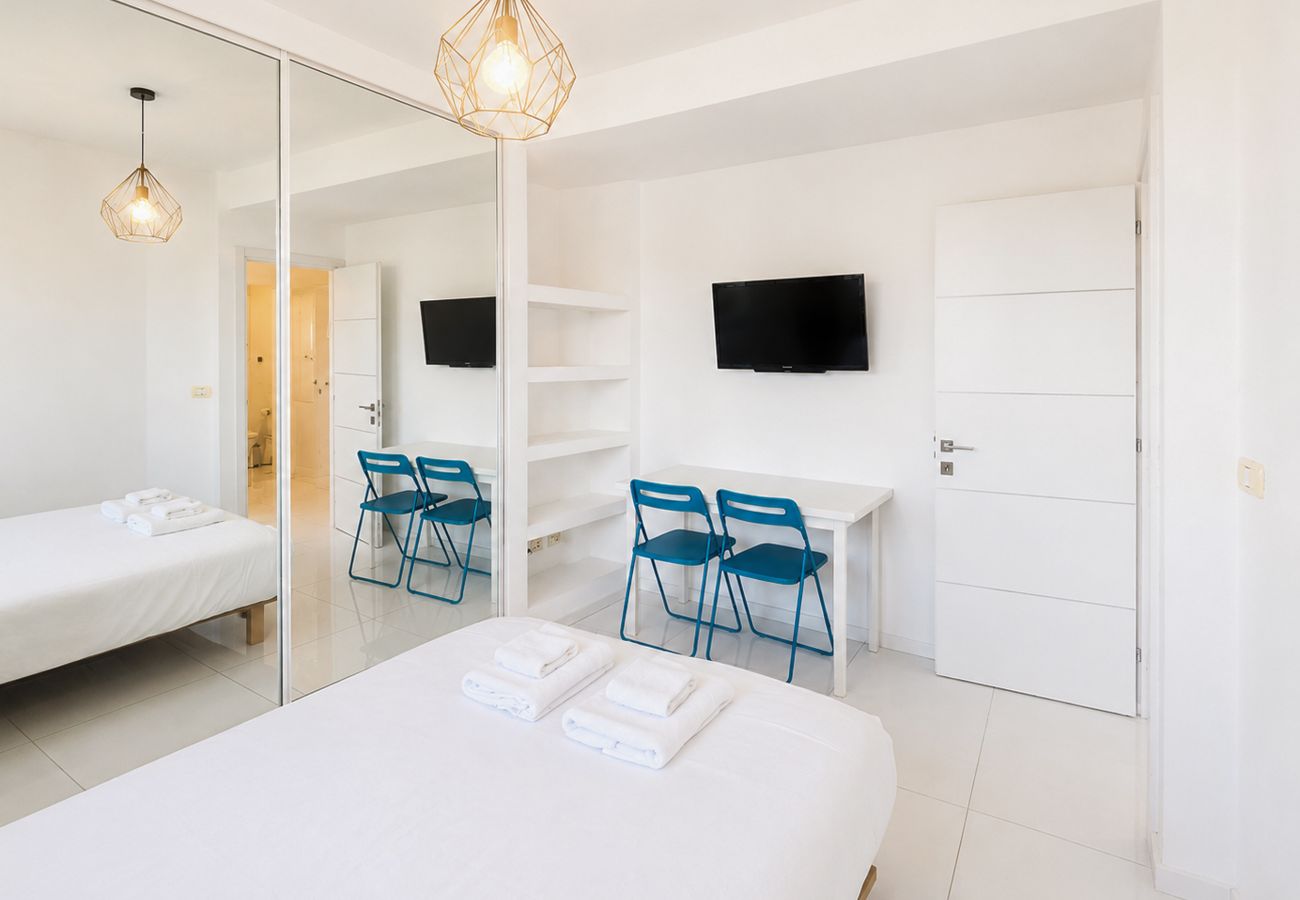 Apartment in Tel Aviv - Jaffa - MIKLAT Bright & Family Friendly Near Beach by FeelHome