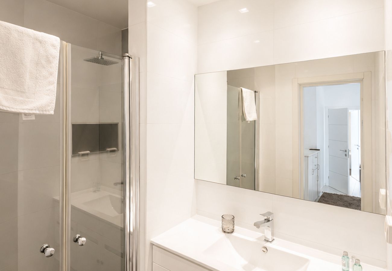Apartment in Tel Aviv - Jaffa - MIKLAT Bright & Family Friendly Near Beach by FeelHome
