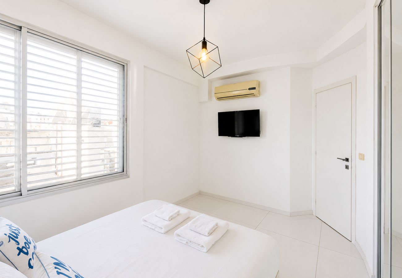 Apartment in Tel Aviv - Jaffa - MIKLAT Bright & Family Friendly Near Beach by FeelHome