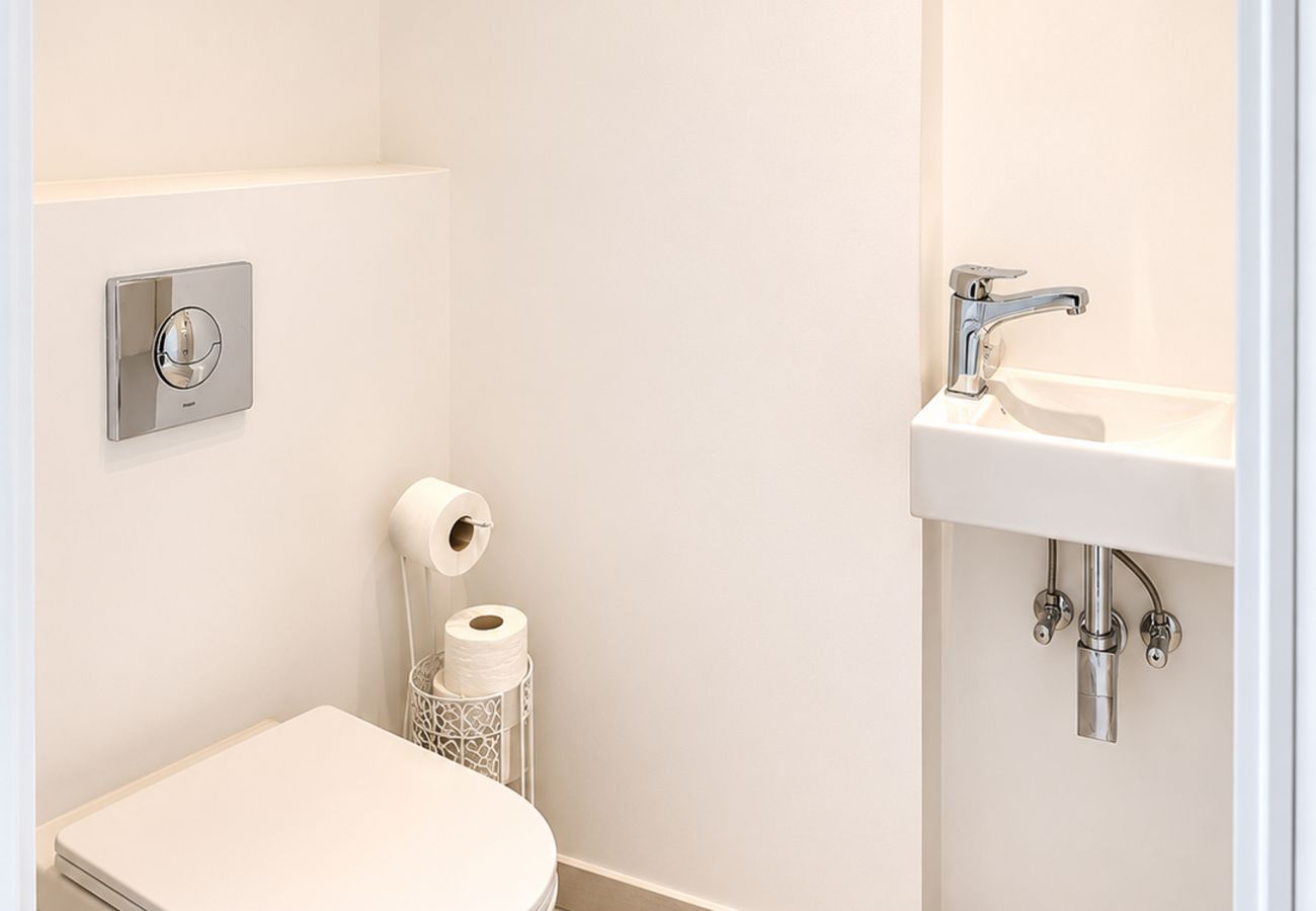 Apartment in Tel Aviv - Jaffa - MIKLAT Bright & Family Friendly Near Beach by FeelHome