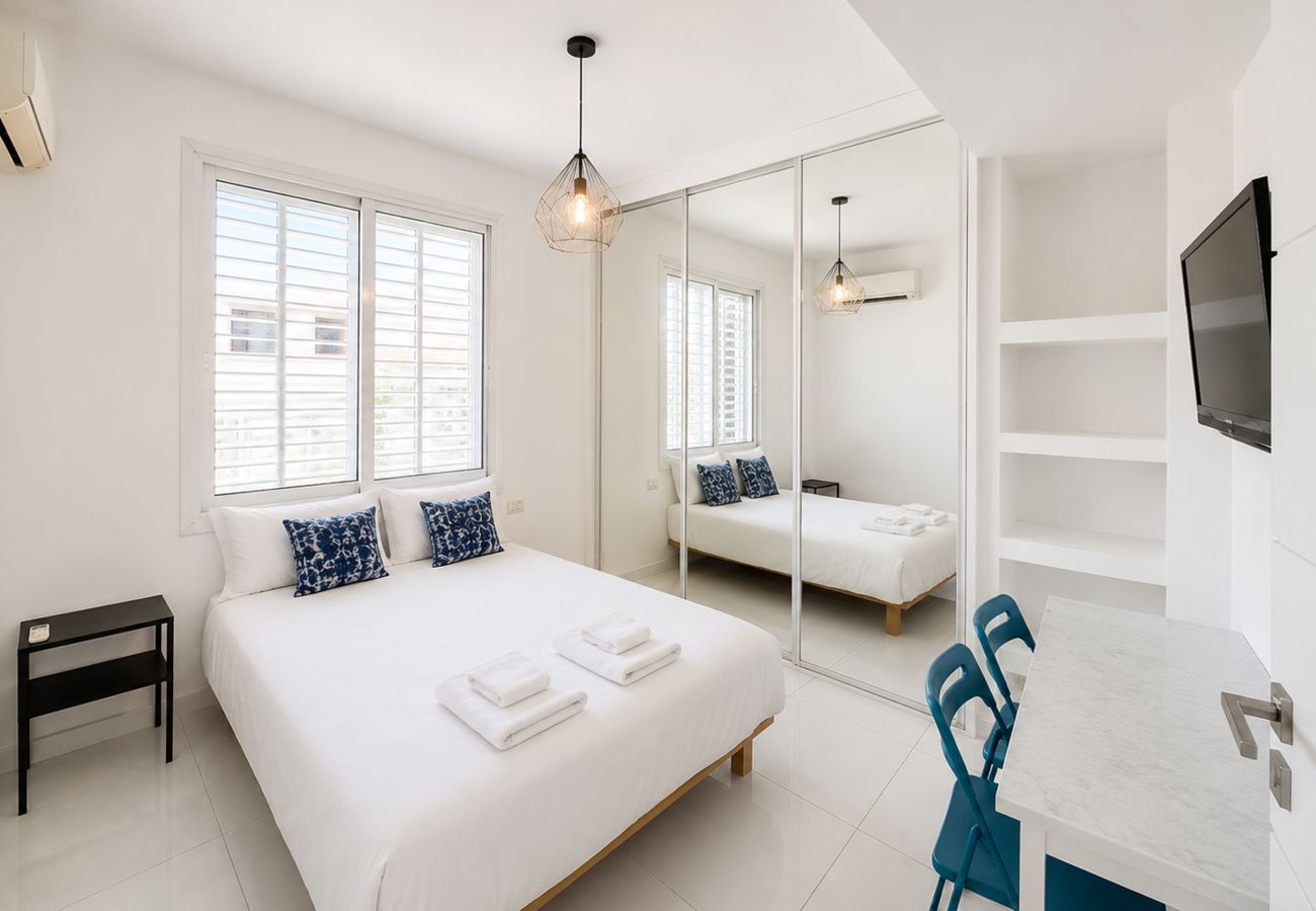 Apartment in Tel Aviv - Jaffa - MIKLAT Bright & Family Friendly Near Beach by FeelHome