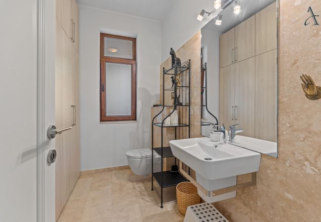 House in Bucharest - Art House House in Bucharest - Art House