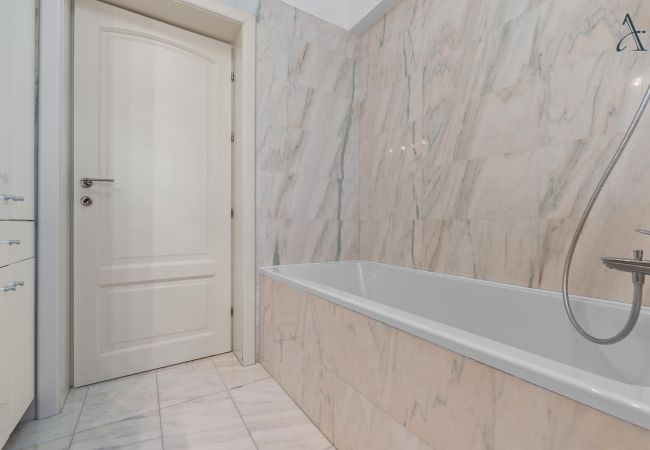 House in Bucharest - Art House House in Bucharest - Art House