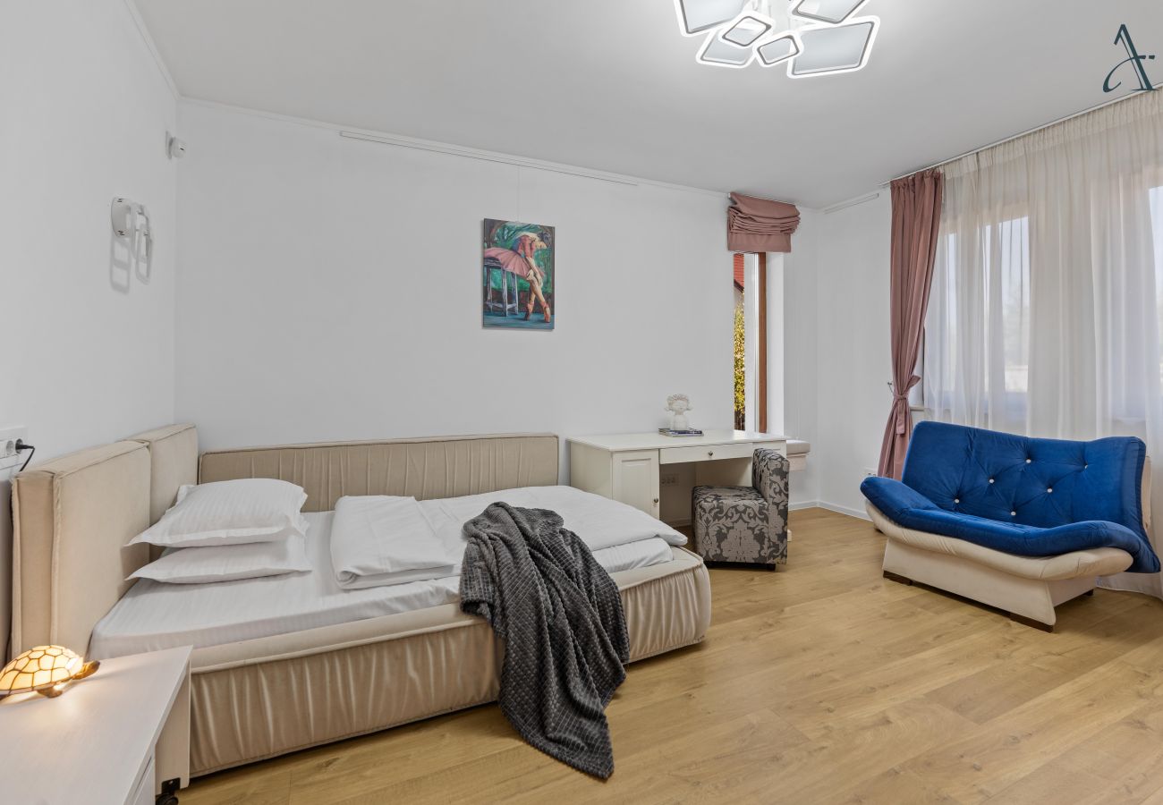 House in Bucharest - Art House