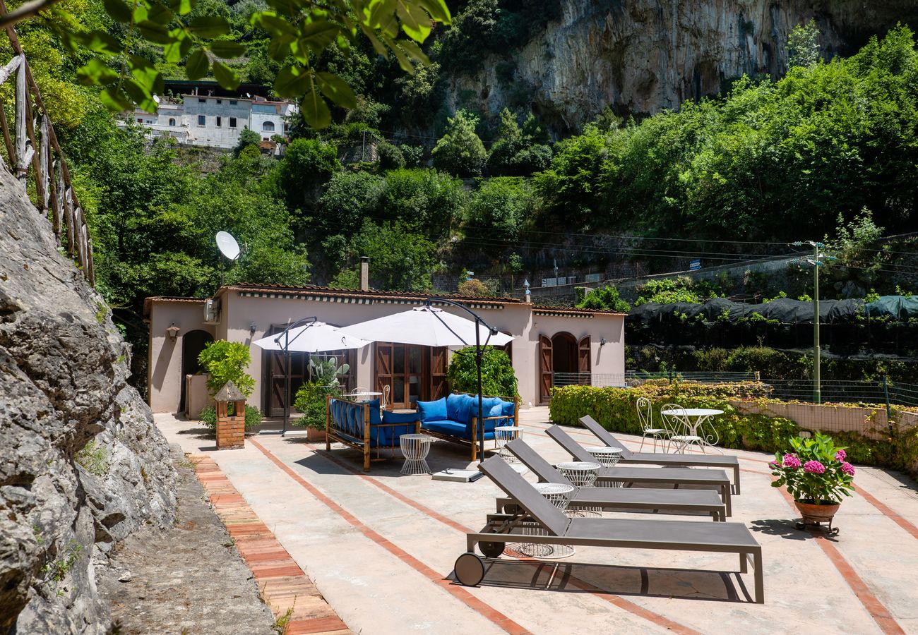 Villa in Ravello - Ravello Watermill Retreat – Your private oasis between lemon groves and the sea