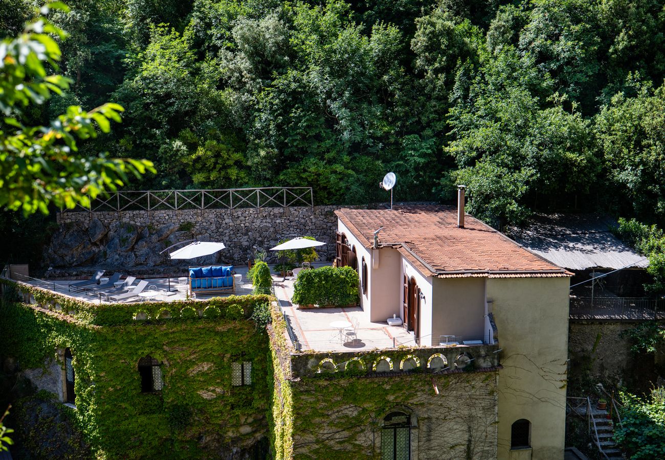 Villa in Ravello - Ravello Watermill Retreat – Your private oasis between lemon groves and the sea