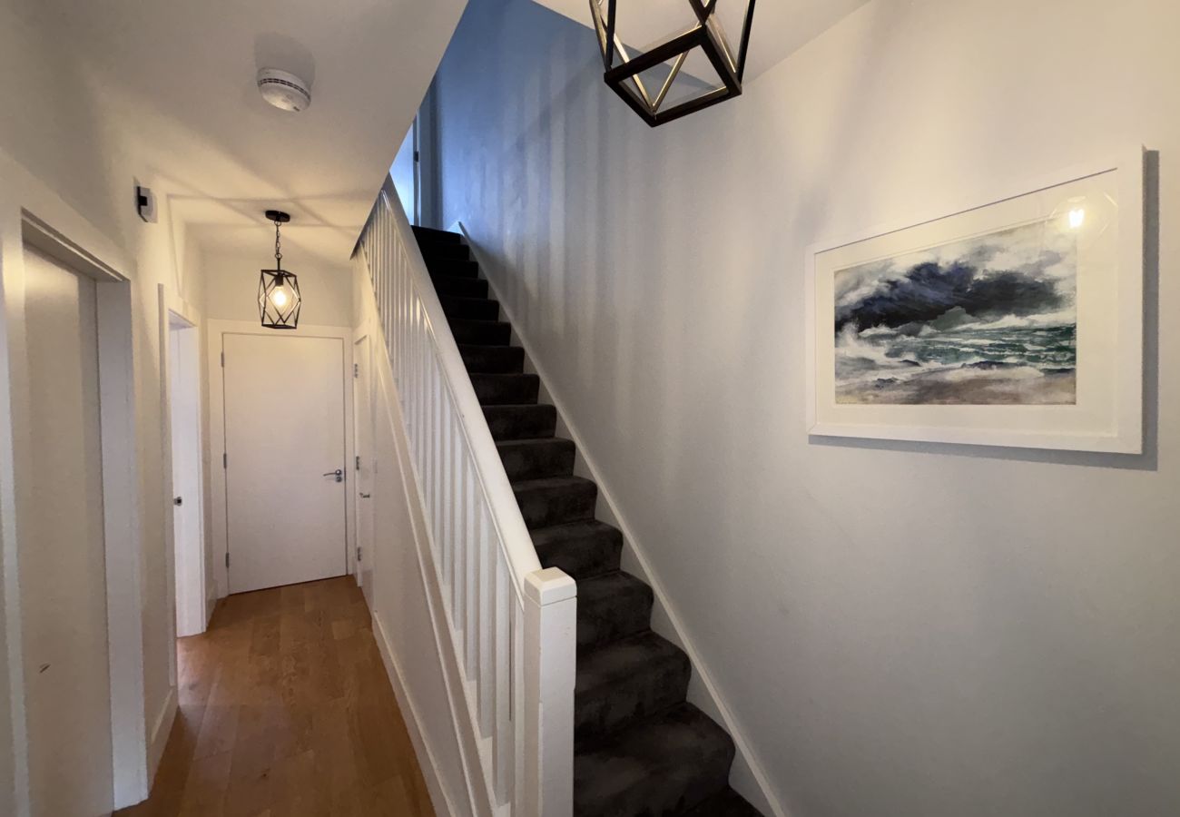 House in Baldoyle - Eloquent North Dublin House 