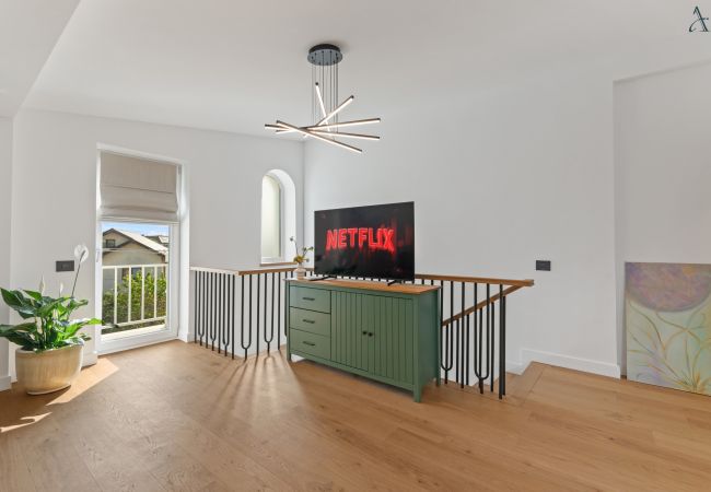 Villa in Otopeni - Smart Villa by DaVinci Villa in Otopeni - Smart Villa by DaVinci