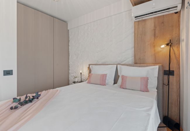 Villa in Otopeni - Smart Villa by DaVinci Villa in Otopeni - Smart Villa by DaVinci